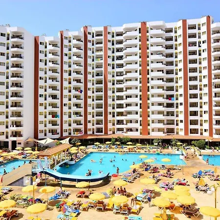 Club Praia Rocha With Pool III * بورتيماو