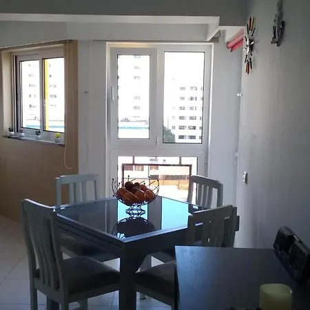 شقة Club Praia Rocha With Pool III بورتيماو